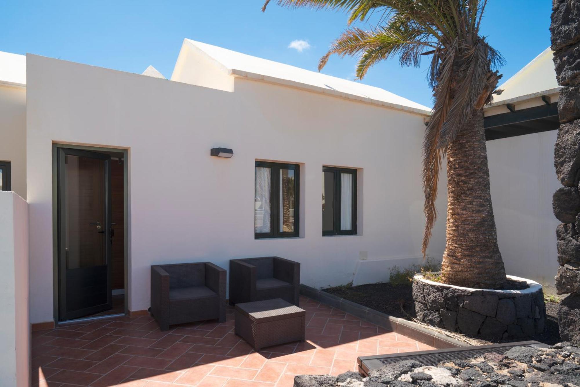 Lanzahost Casa Sunny Seafront Villa Costa Teguise Kültér fotó