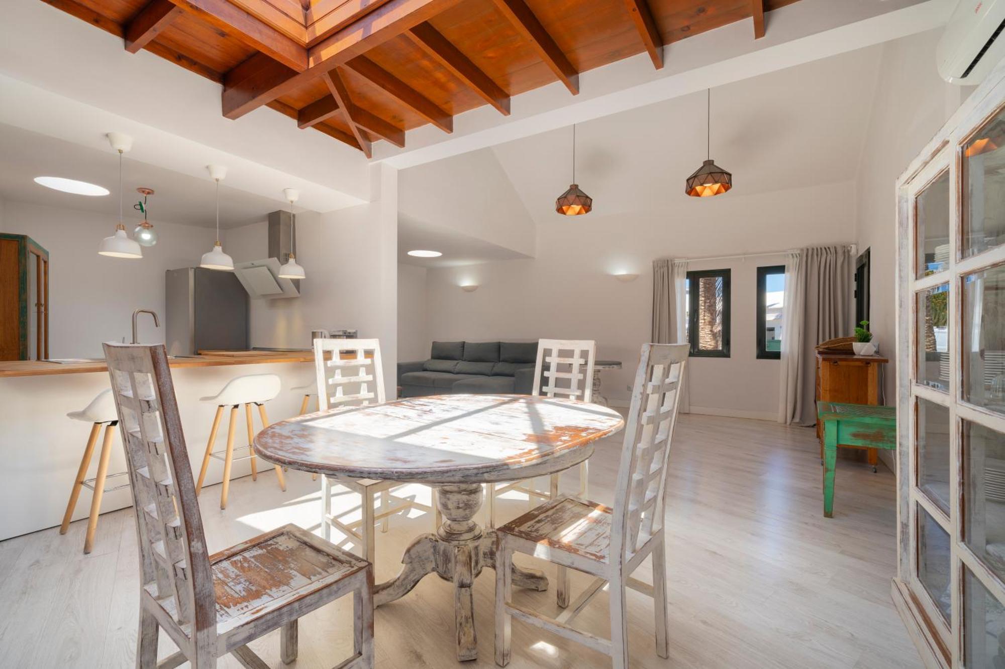 Lanzahost Casa Sunny Seafront Villa Costa Teguise Kültér fotó