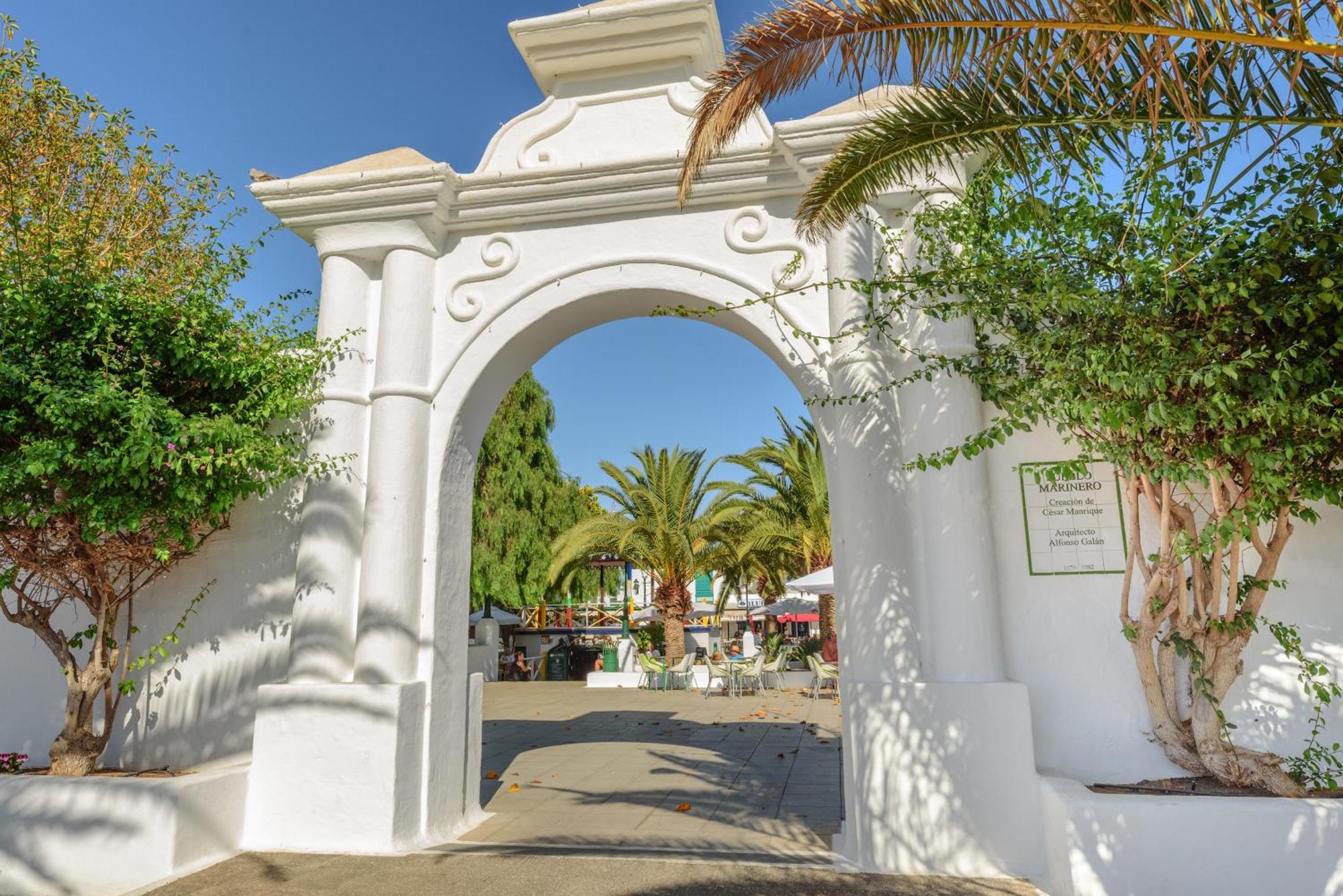 Lanzahost Casa Sunny Seafront Villa Costa Teguise Kültér fotó